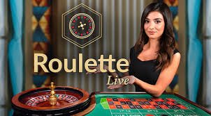 Live casino dealer table streamed on kkkkph for Filipino players